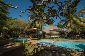 Outdoor pool - Vila La Mar (Vilanculos)