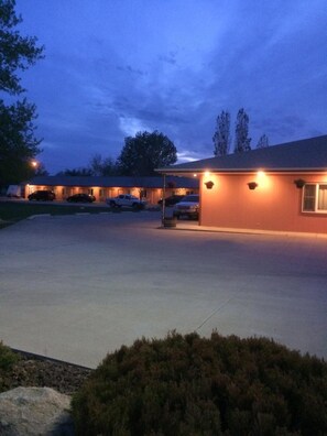 Nicht klassifiziertes Bild, 2 von 54, SchaltflƤche