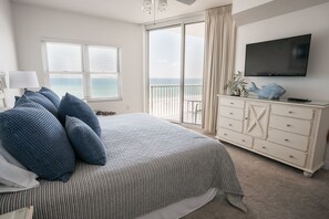 3 室のベッドルーム、アイロン / アイロン台、旅行用ベビーベッド、WiFi (無料)