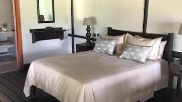 Deluxe-Doppelzimmer (De Luxe Queen) | Badezimmer | Handtücher