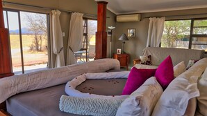 Luxury Chalet, 1 Bedroom (Deluxe Chalet) | In-room safe, free WiFi - Etosha Mopane Safari Lodge (Etosha)
