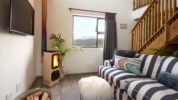 Luxury Villa, 2 Bedrooms (Luxury Villa) | Living area | TV