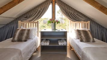 Luxury Villa, 2 Bedrooms (Luxury Villa) | Premium bedding, Select Comfort beds, individually decorated, desk