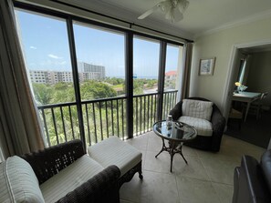 TV, DVD player - SIESTA DUNES 1-406 LUXURY CONDO WITH A GREAT VIEW! (Sarasota)