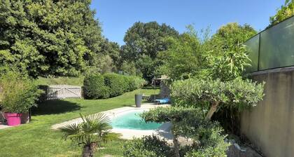 gßtes tout confort dans mas de caractÚre situé en DrÎme provençal