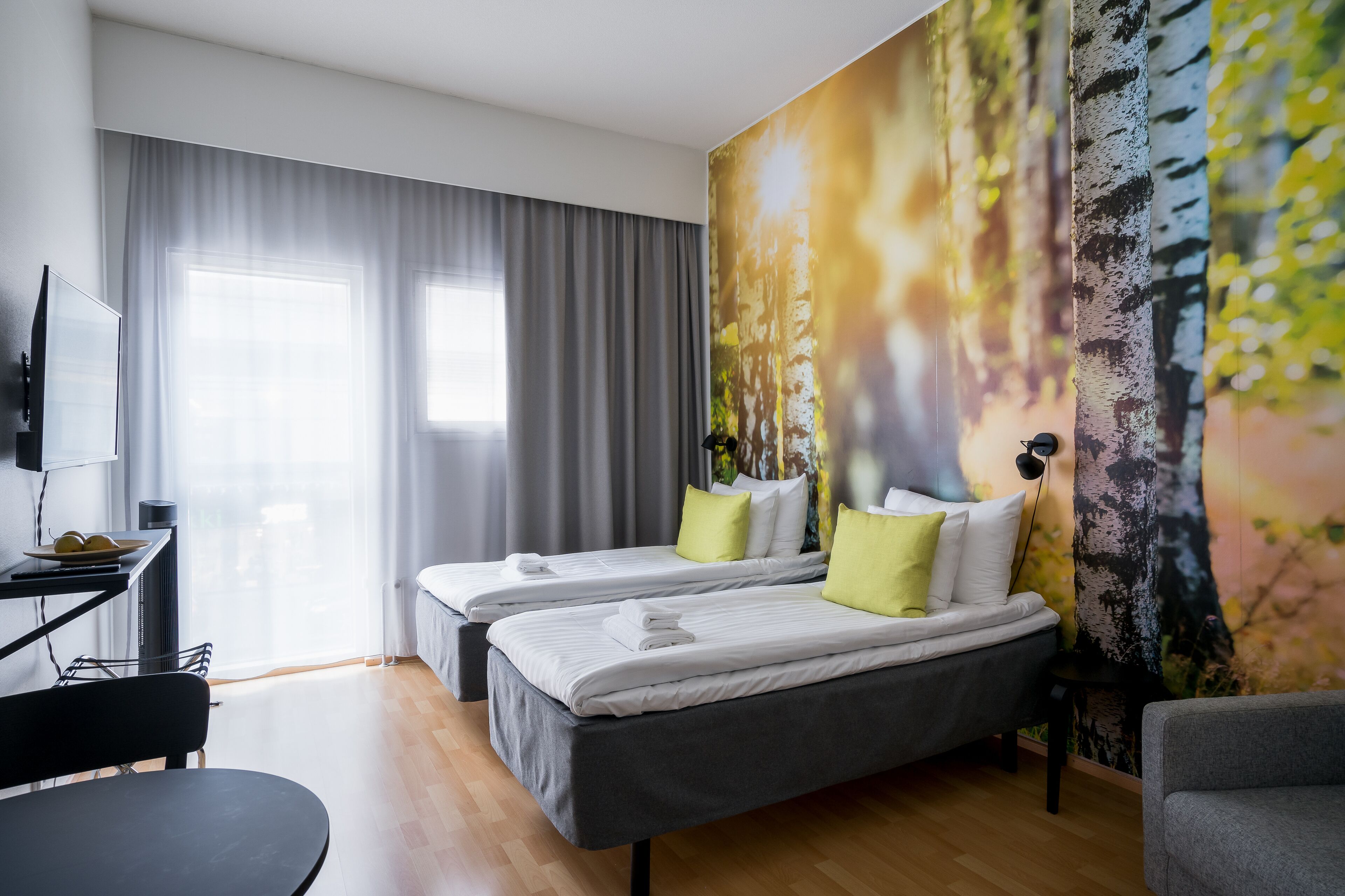 standard twin room | blackout curtains, soundproofing, free wifi, bed sheets