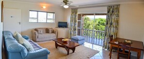 Living area - Sundune Guest House & Self Catering (Colchester)