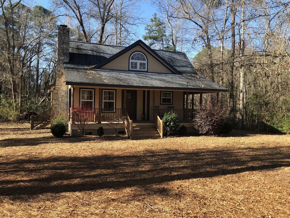 Exterior - Aiken County Cottage 30 miles from Masters Golf Tournament (Wagener)