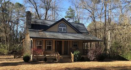 Aiken County Cottage 30 miles from Masters Golf Tournament