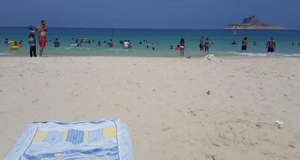 Apartamento frente a la playa Raf-Raf plage