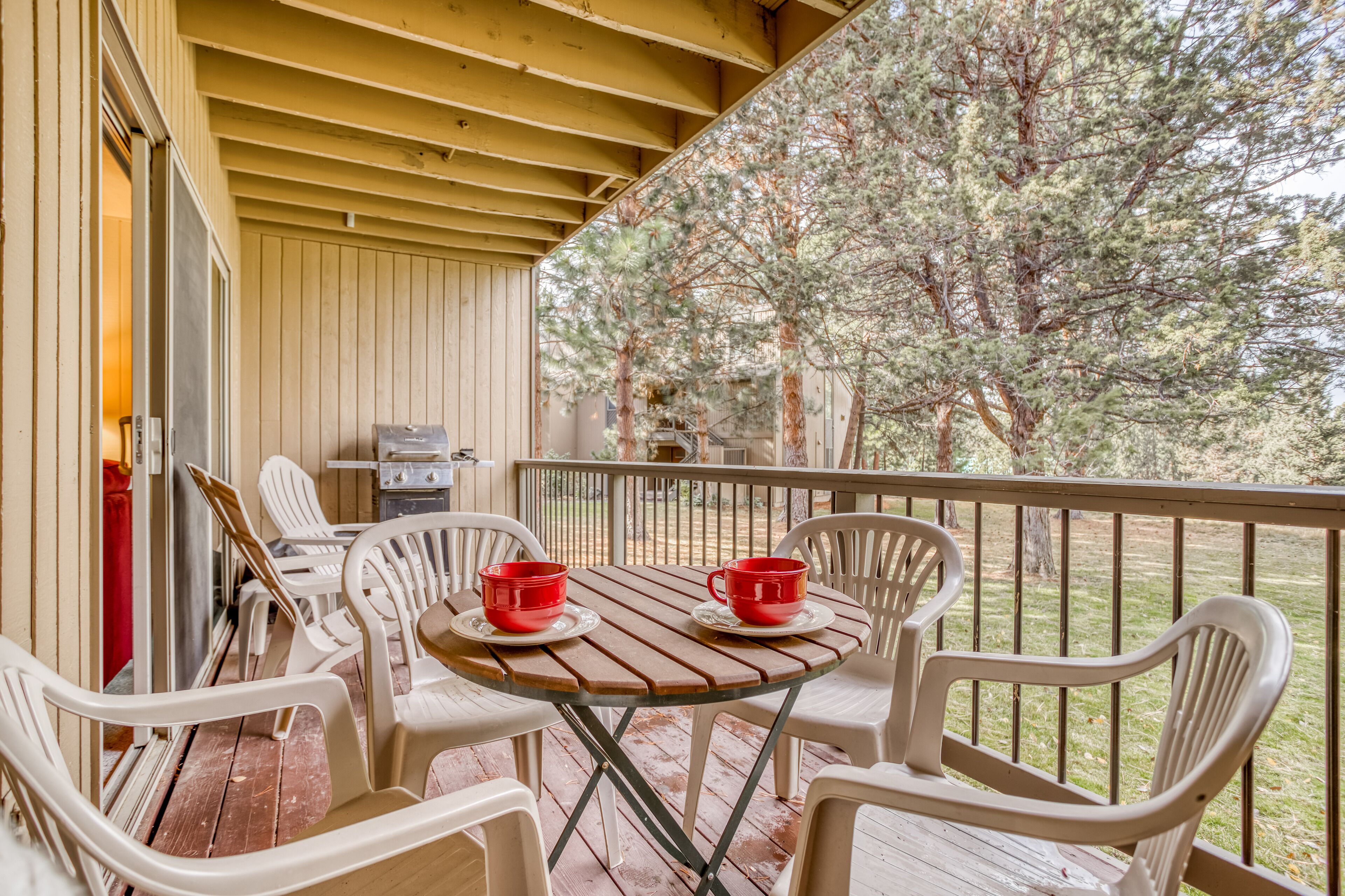 Location and Privacy in Lower-Level Condo with Mt. Bachelor Village Amenities!