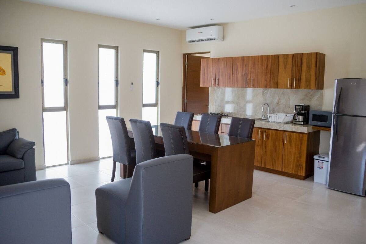 Apartment, 3 Schlafzimmer (B) | Wohnbereich | Smart-TV
