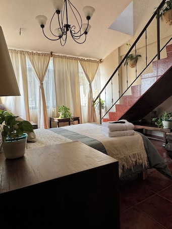 Exclusive Room, 1 Queen Bed (Master) | 1 bedroom, free WiFi, bed sheets