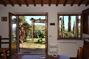 Interior - Apartment in the castle, with restaurant and swimming pool, Ginestra (Gaiole in Chianti)