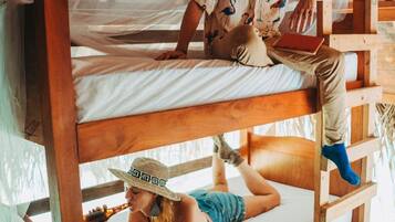 Hypo-allergenic bedding, travel crib, free WiFi, bed sheets