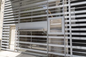 Property entrance - Lafinur by Be Local Argentina (Buenos Aires)