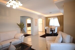 TV - ANTALYA BELEK 4+1 FAMİLY VİLLAS WİTH PRİVATE POOL (kadriye)