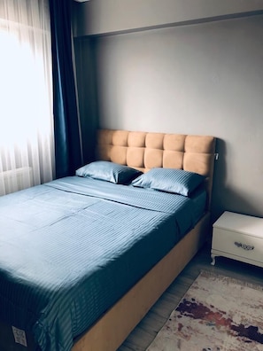 1 habitación, escritorio, camas plegables/adicionales y wifi gratis 