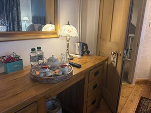 Egyptian cotton sheets, premium bedding, individually decorated - Cambridge Bed and Breakfast (Cambridge)