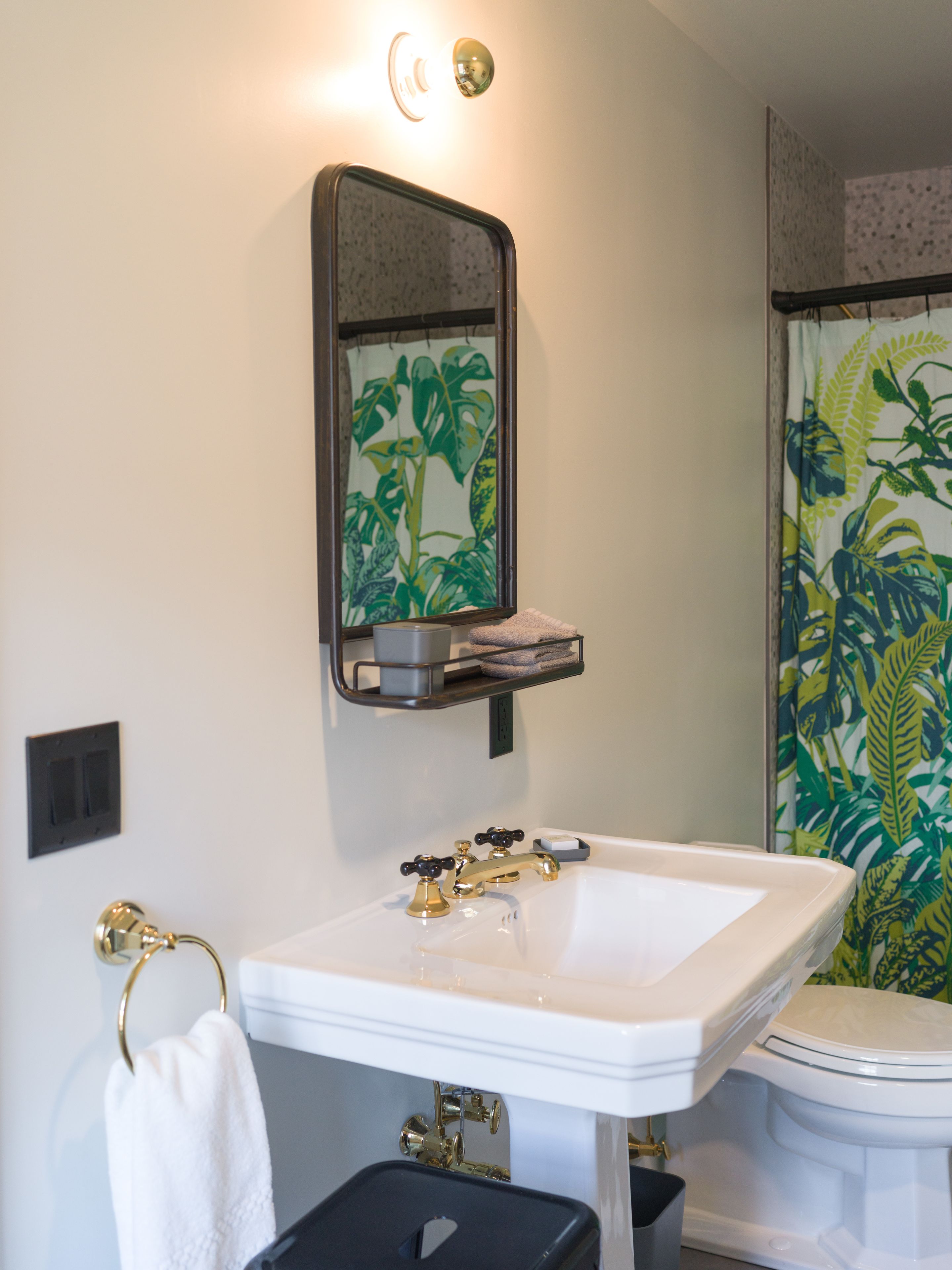 combined shower/bathtub, deep-soaking bathtub, designer toiletries