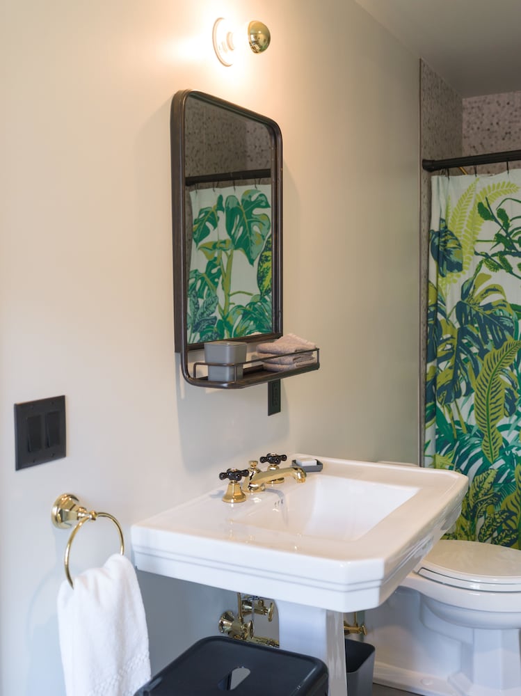 The Inn Downtown by null