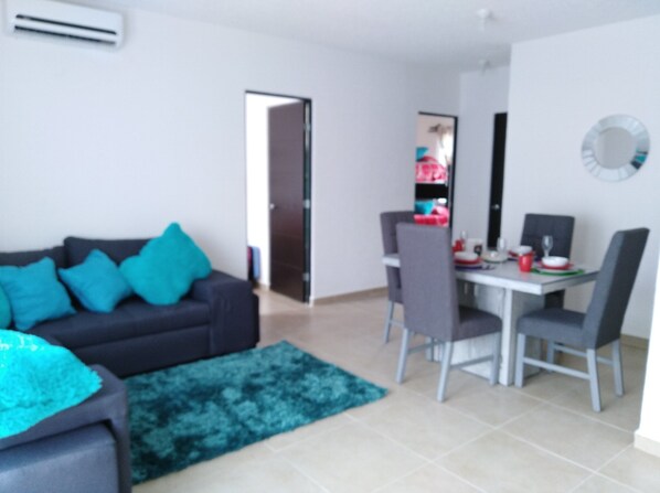 Departamento familiar, 3 habitaciones, para no fumadores, cocina | Sala de estar | Smart TV y Netflix 