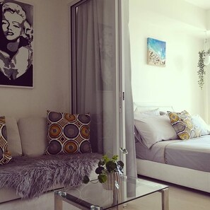 1 bedroom, WiFi, bed sheets