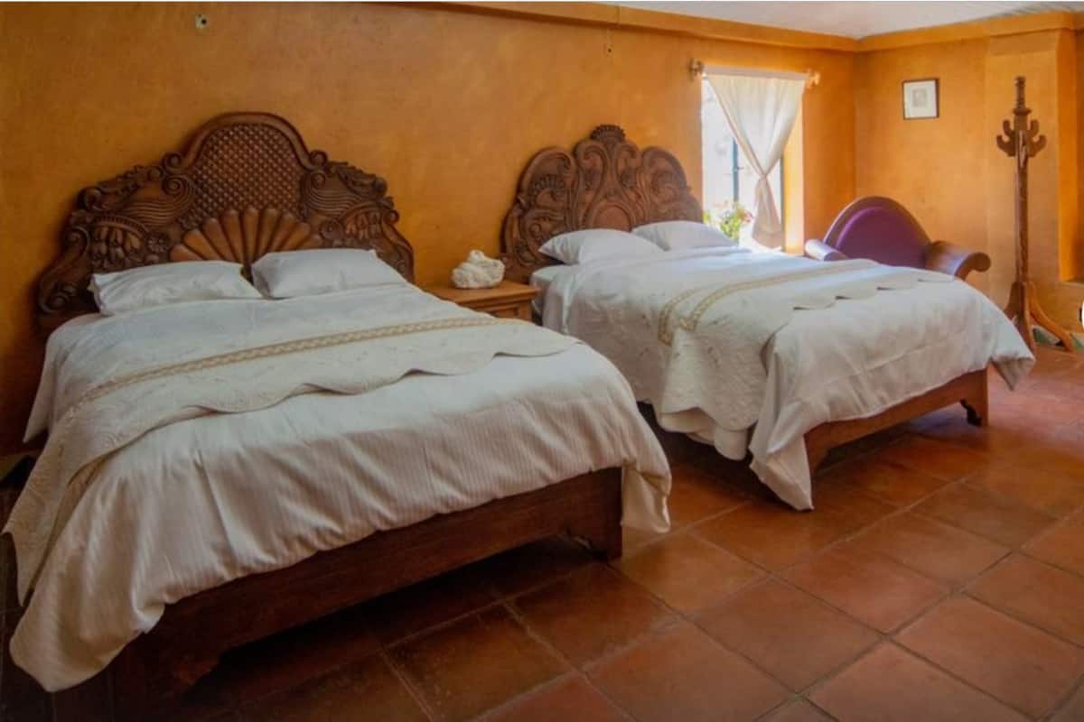 Deluxe Double Room, 2 Queen Beds, Courtyard View | In-room safe, free WiFi, bed sheets