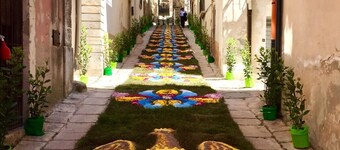 Nonnalù Holiday Home - Detached house in the heart of the historic center