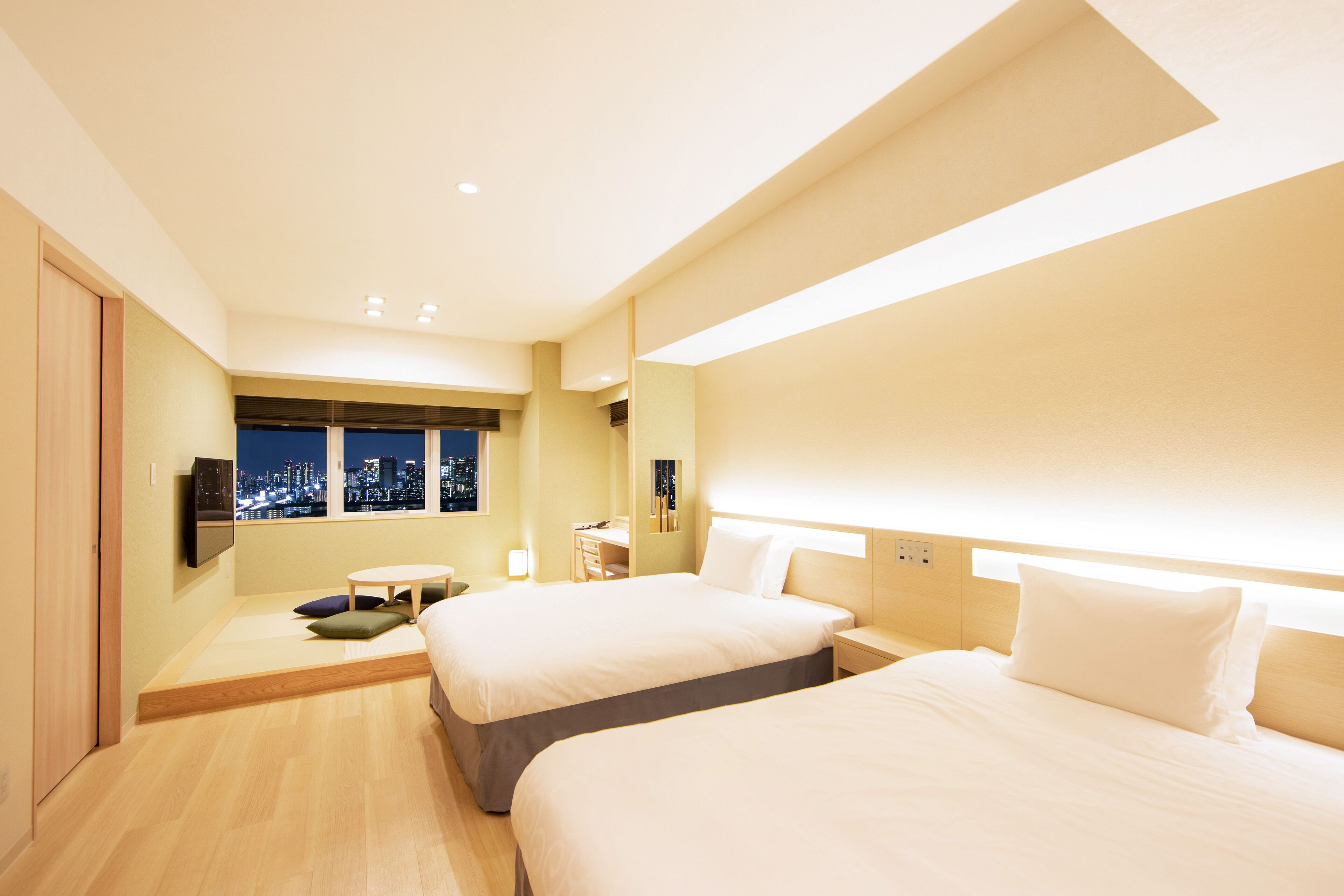 Blackout drapes, free WiFi, bed sheets, wheelchair access