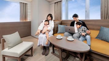 High Floor Royal Grande Room Non smoking | 1 bedroom, blackout drapes, free WiFi, bed sheets