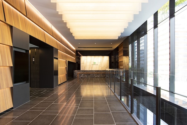 Lobby - karaksa hotel grande Shin-Osaka Tower (Osaka)
