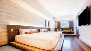 High Floor Royal Grande Room Non smoking | Blackout drapes, WiFi (free), bed sheets