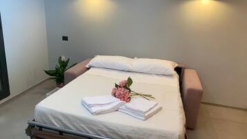 1 camera, Wi-Fi, lenzuola