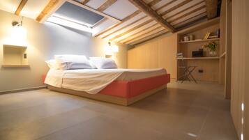 1 camera, Wi-Fi, lenzuola