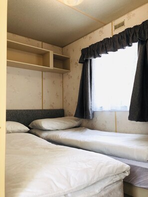 2 bedrooms, free WiFi, bed sheets