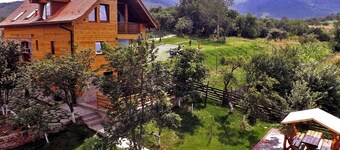 • VILLA ZOLLO • holiday cottage at the Carpathian foothills in Transylvania