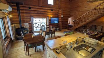 50-inch flat-screen TV with digital channels, fireplace