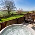 Douglas Fir Lodge With Hot Tub Near Cupar, Fife