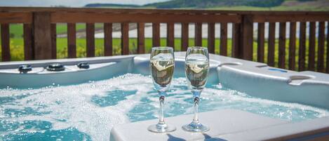 Mökki, useita sänkyjä | Kylpylä