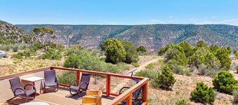 Dolores River Canyon Rim Home sur 37 acres à côté de BLM dans le magnifique sud-ouest du Colorado