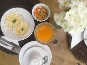 Breakfast buffet