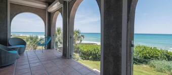 Beach front Condo with amazing water views!