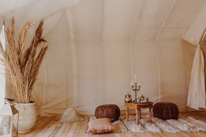 Royal tent | Kamervoorziening