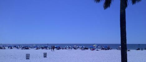 Sun loungers, beach towels
