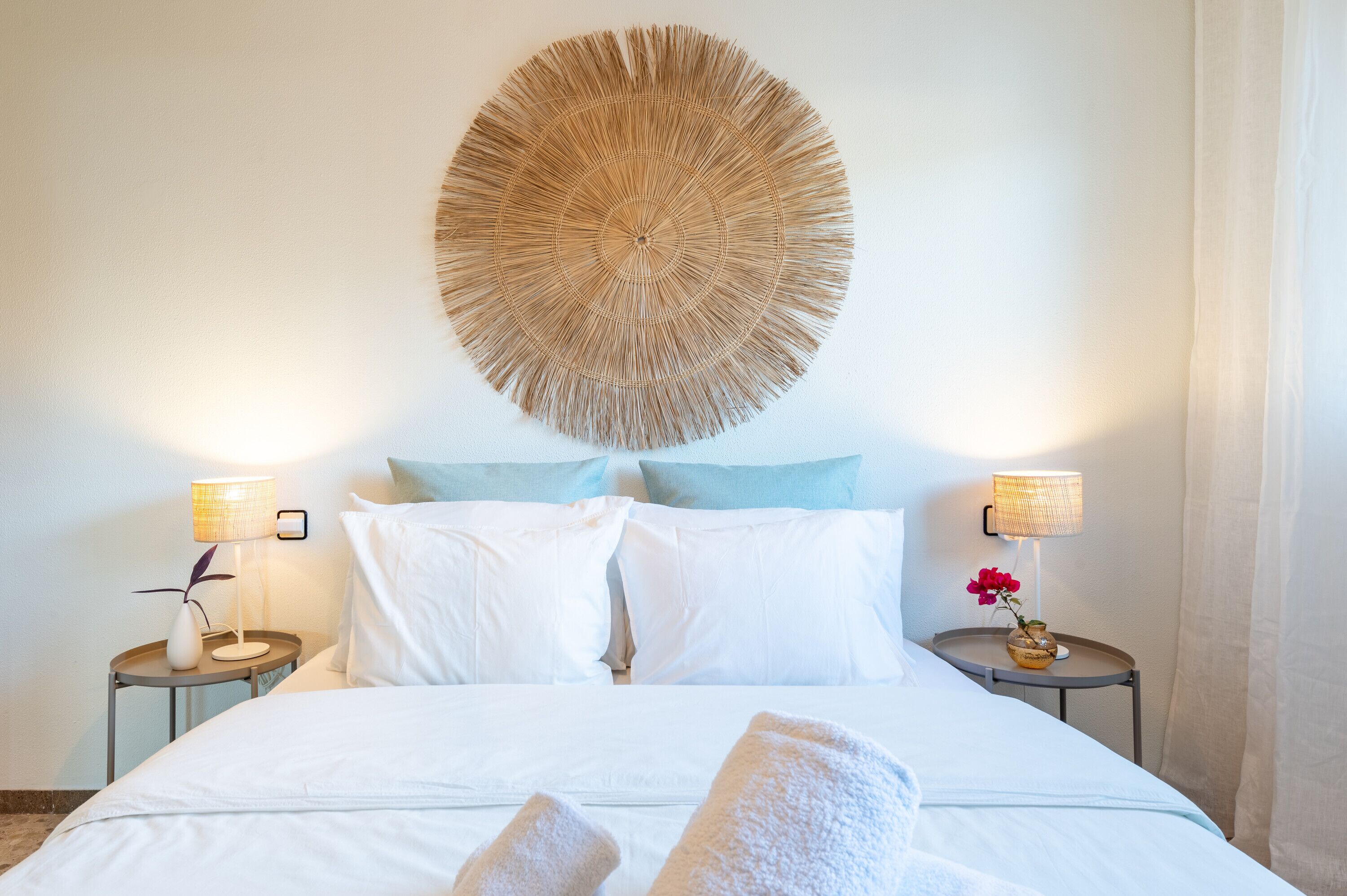 1 habitación, tabla de planchar con plancha, wifi gratis y ropa de cama 