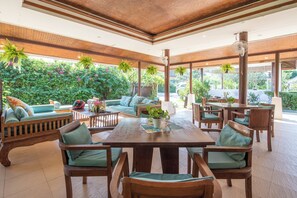 Breakfast, lunch served; local and international cuisine, beach views