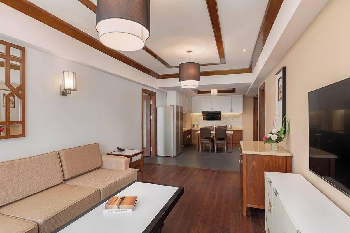 Two Bedrooms with Lake View