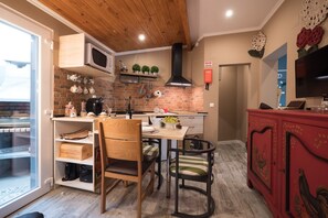 Dining - Y.Palmela - Boutique Apartments – D.Manuel (Palmela)
