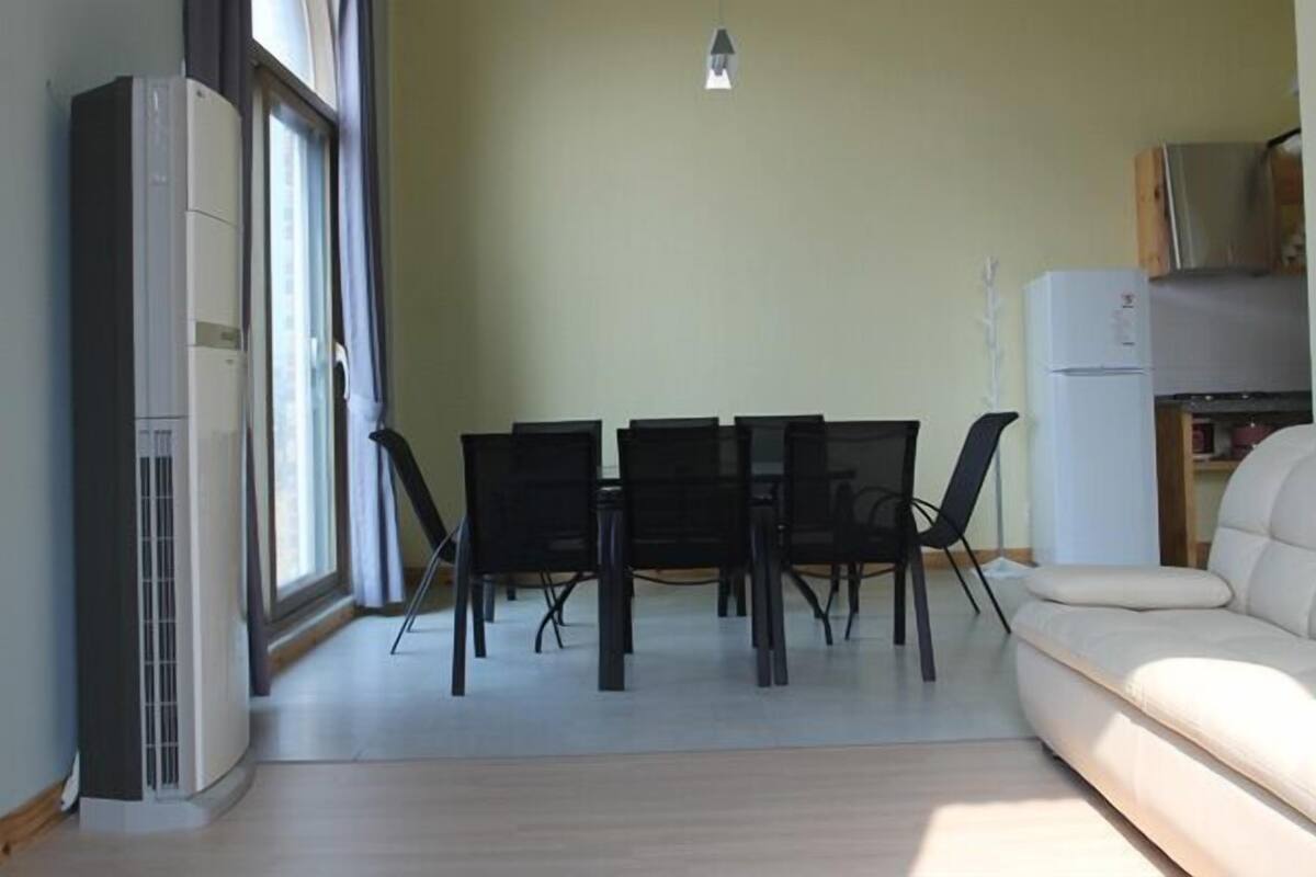 Maison, 2 chambres, vue sur le jardin, rez-de-chaussée (Nature Group B) | Salle de séjour | Téléviseur à écran plat, planchers chauffants